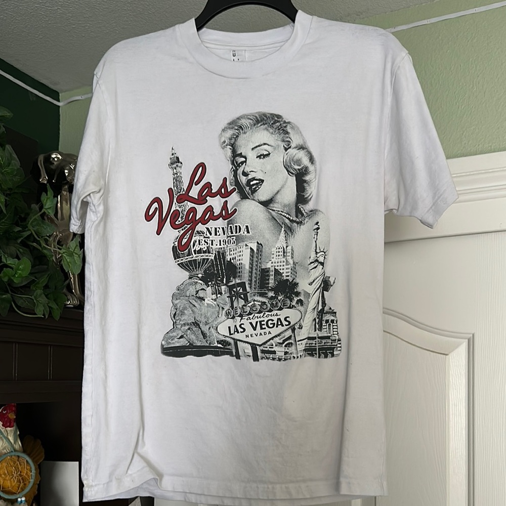 Vintage White Las Vegas Graphic T-Shirt